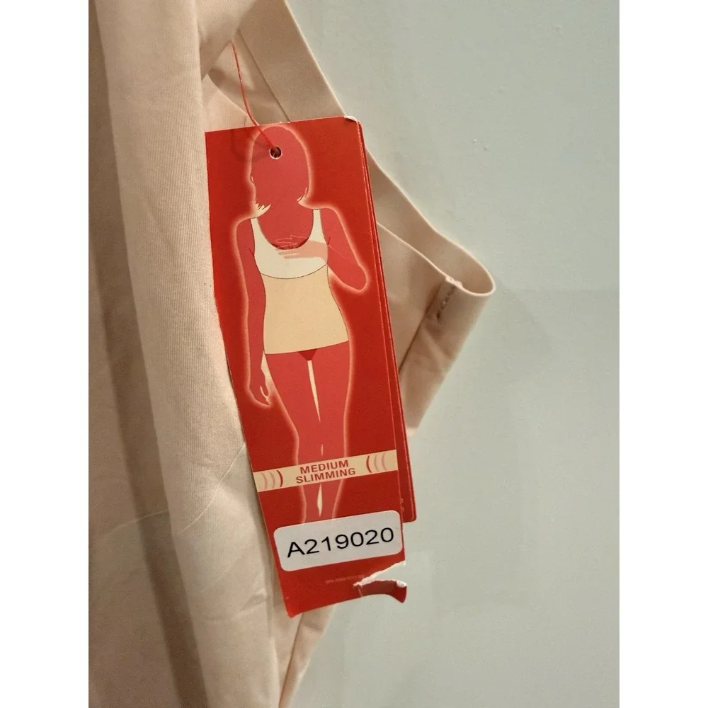 NWT Spanx Cami Tank Shapewear Trust Your Thinstincts Nude Smooths Slims. Size 3X